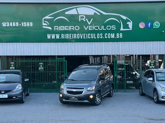 CHEVROLET SPIN 1.8 ACTIV 8V FLEX 4P AUTOMÁTICO CHEVROLET SPIN 1.8 ACTIV 8V FLEX 4P AUTOMÁTICO